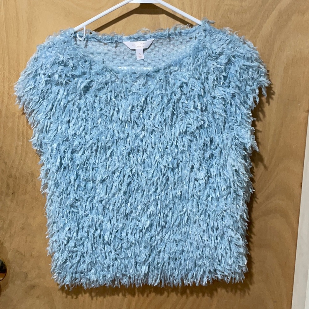 Women’s sweater